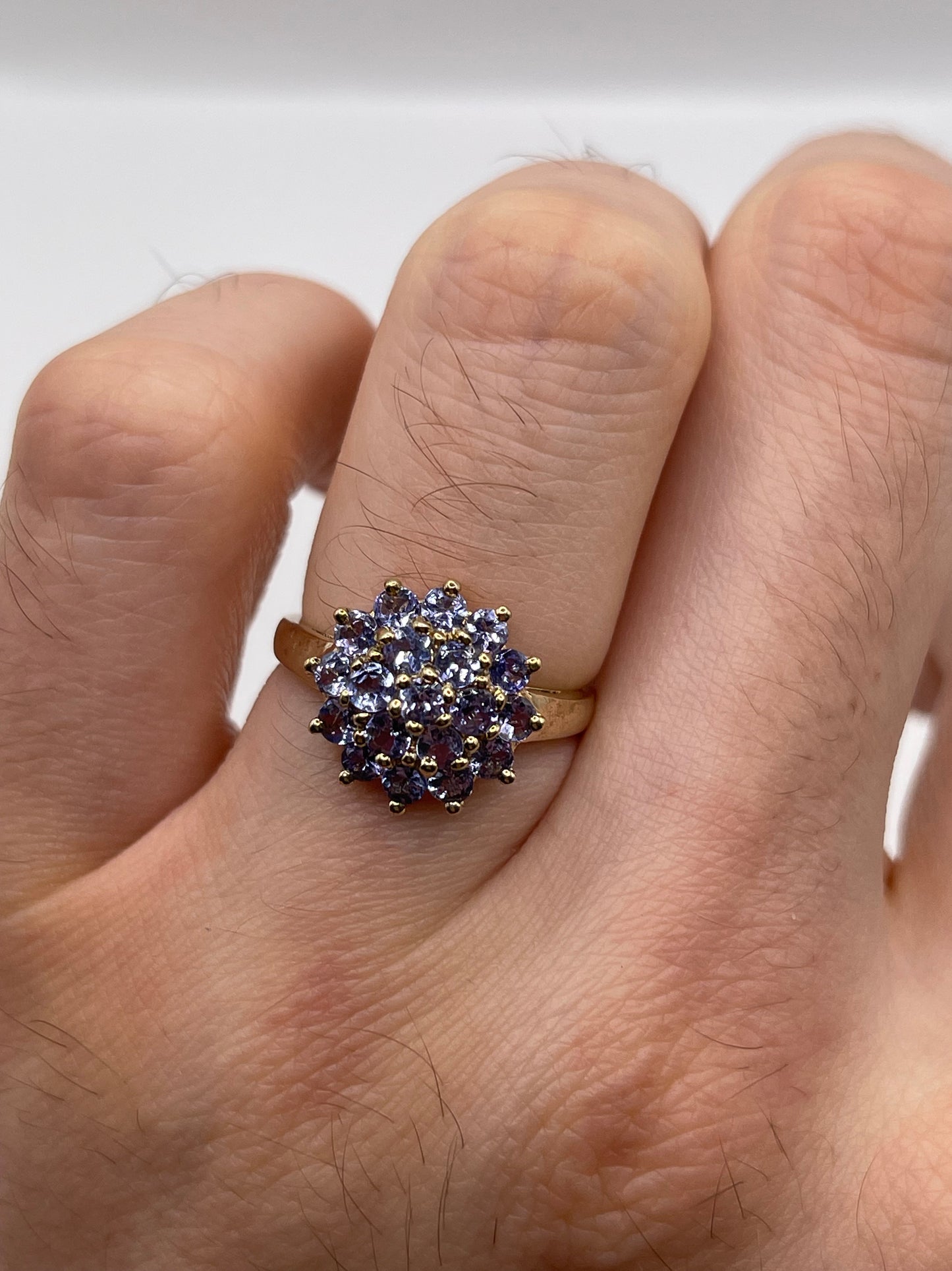 9ct gold tanzanite cluster ring