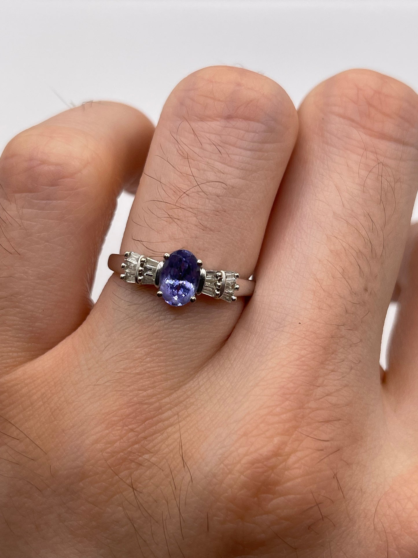 9ct white gold tanzanite and diamond ring