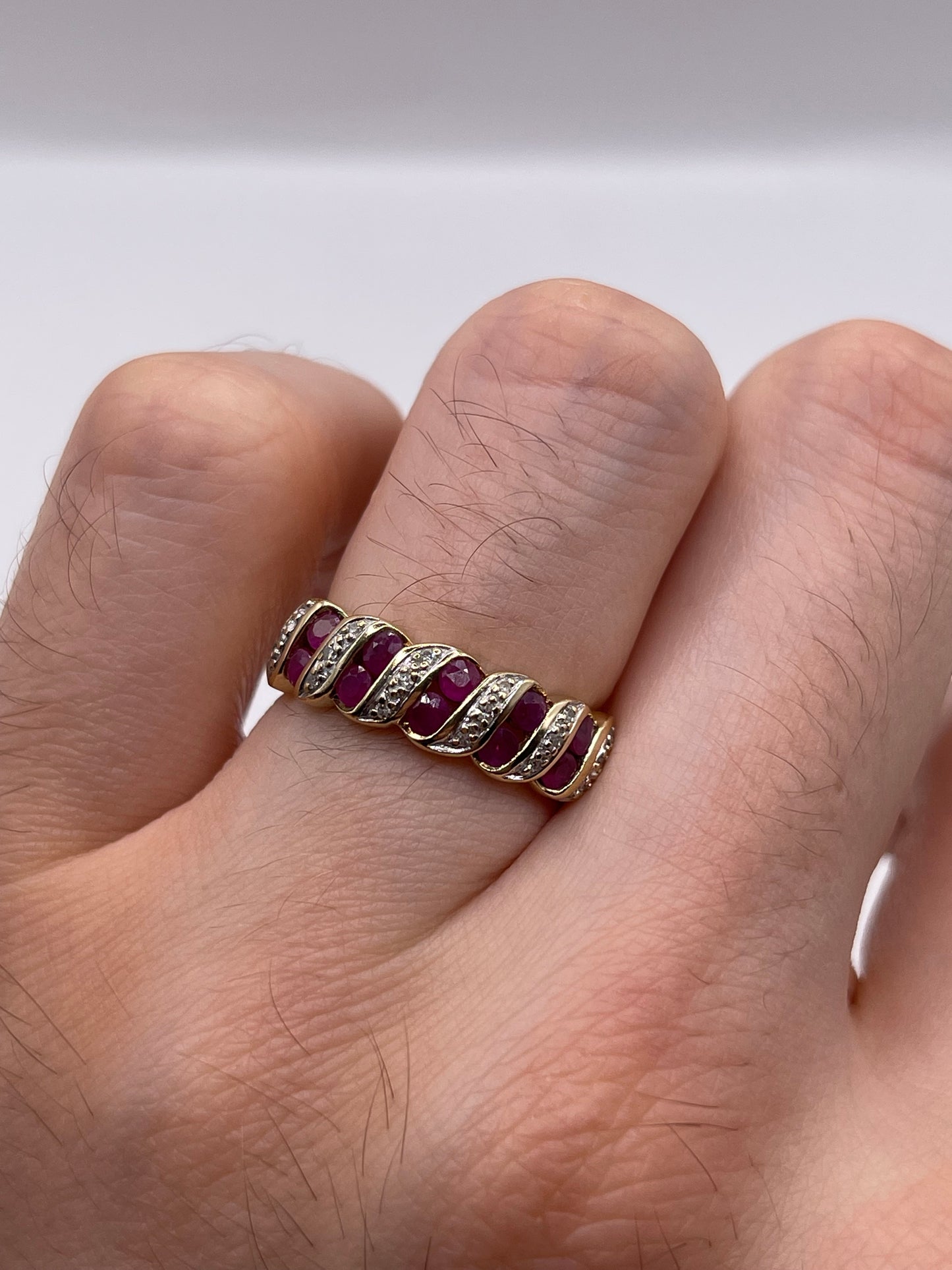 9ct gold ruby and diamond ring