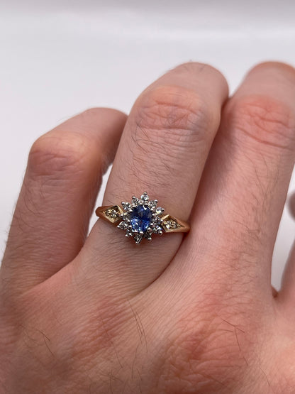 9ct gold sapphire and diamond ring