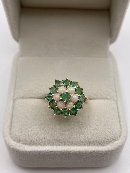 9ct gold opal and emerald ring
