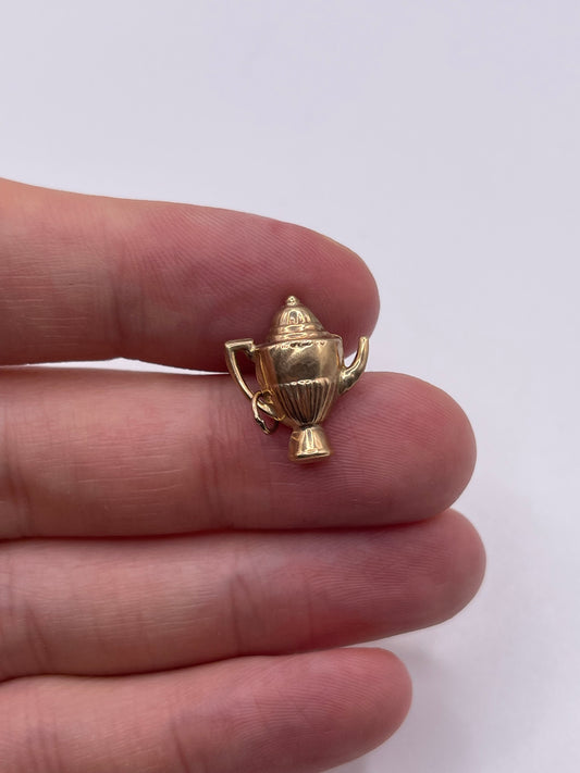 9ct gold coffee pot charm