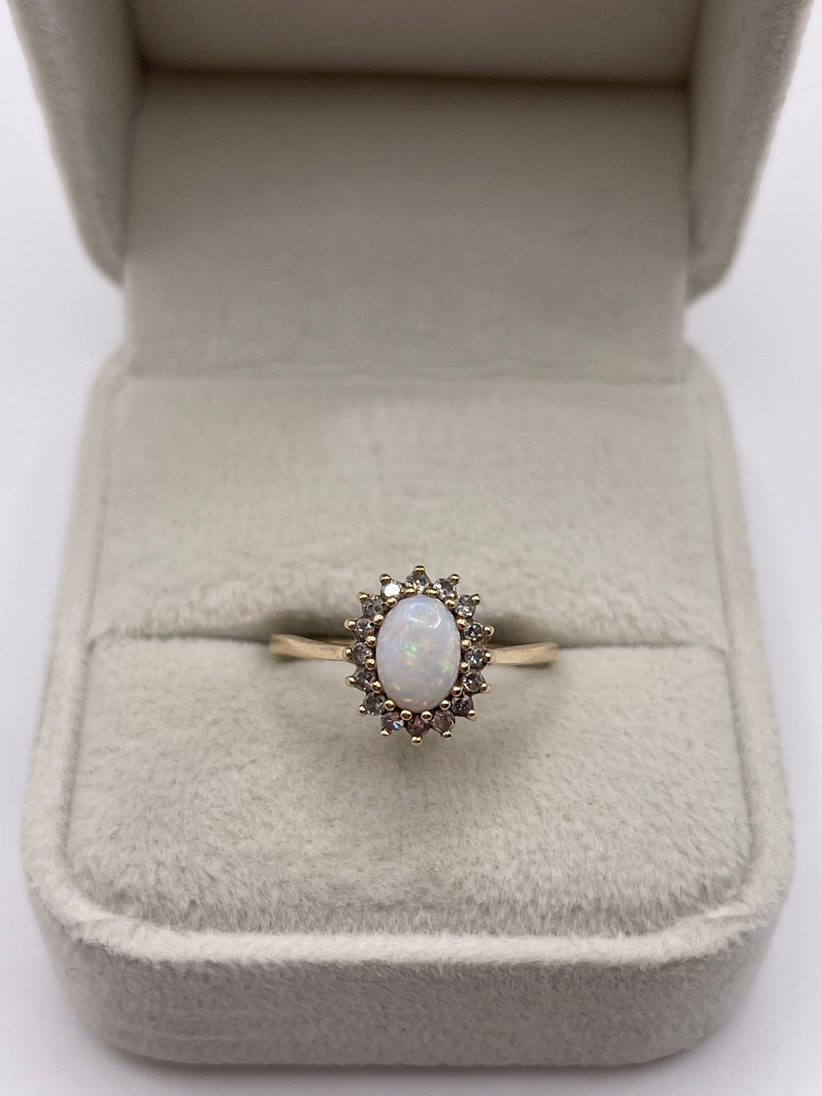 9ct gold opal and diamond ring