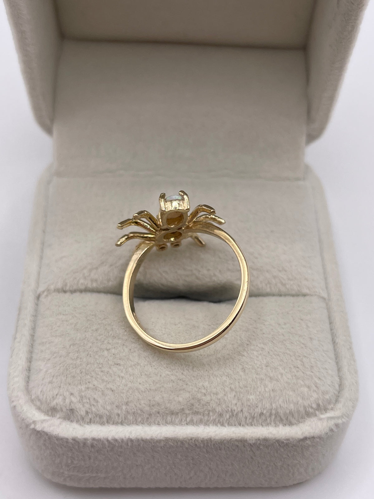 9ct gold opal and diamond spider ring