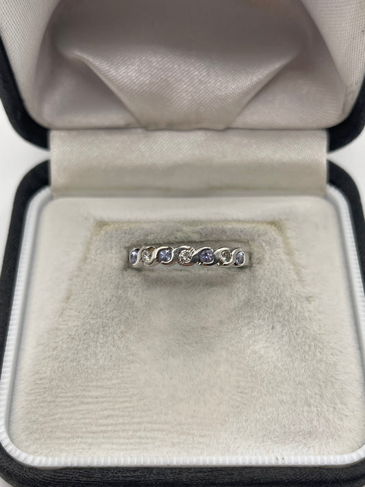9ct white gold tanzanite and diamond ring
