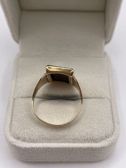 9ct gold onyx ring