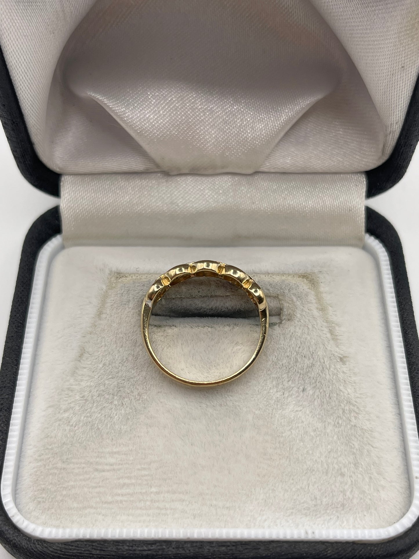 9ct gold diamond link ring