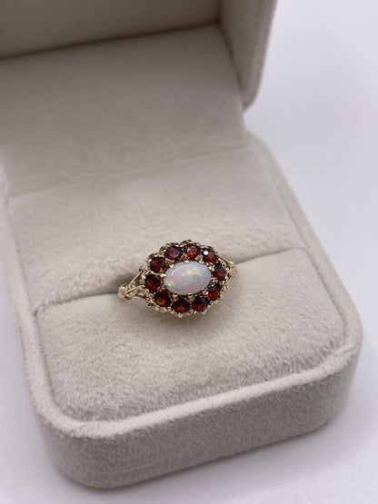 9ct gold opal and garnet ring