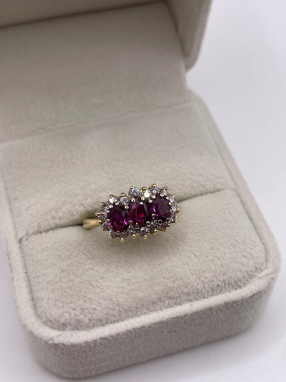 18ct gold ruby and diamond ring