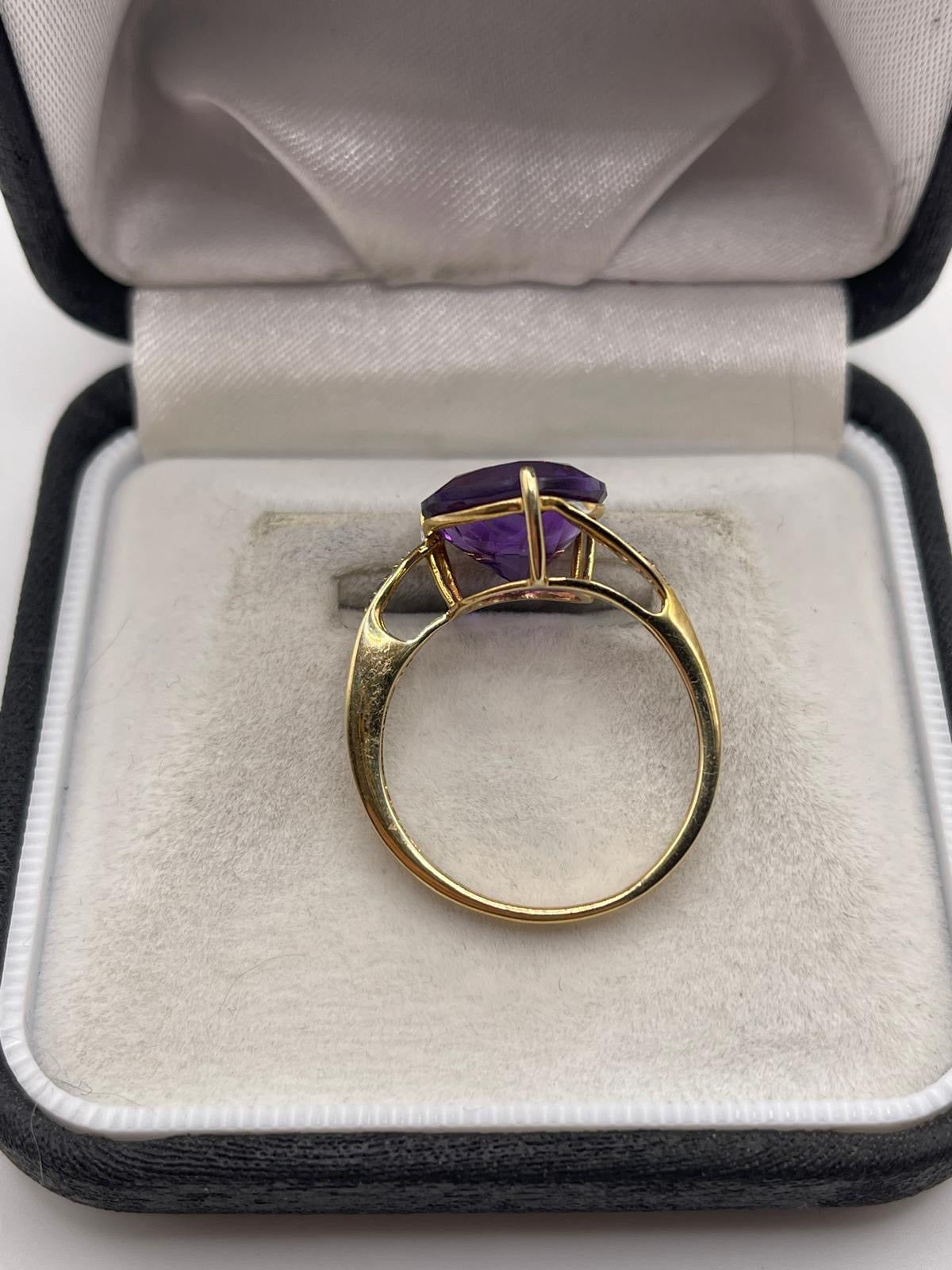9ct gold amethyst and diamond ring