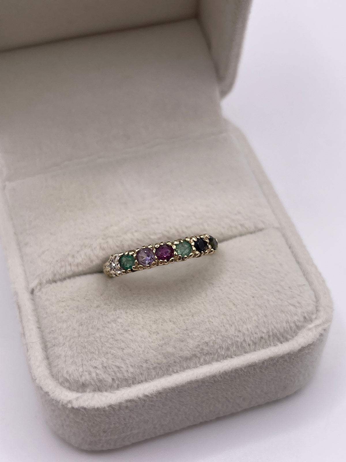 9ct gold dearest ring