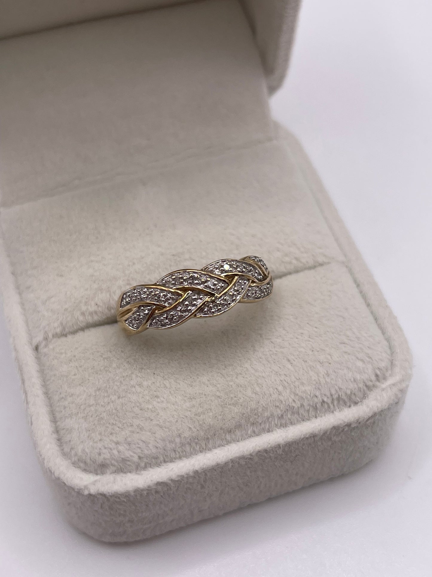 9ct gold diamond knot ring