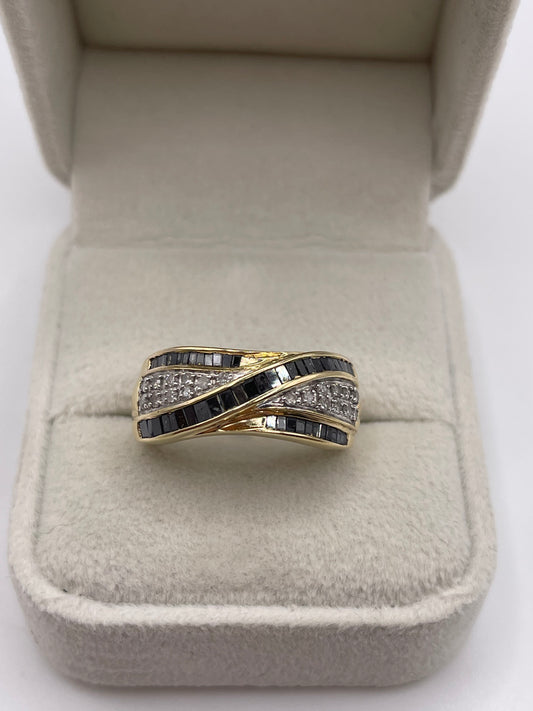 9ct gold diamond cluster ring
