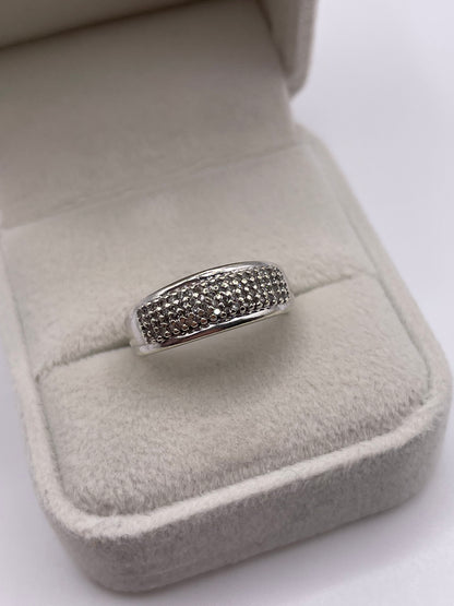 9ct white gold diamond cluster ring