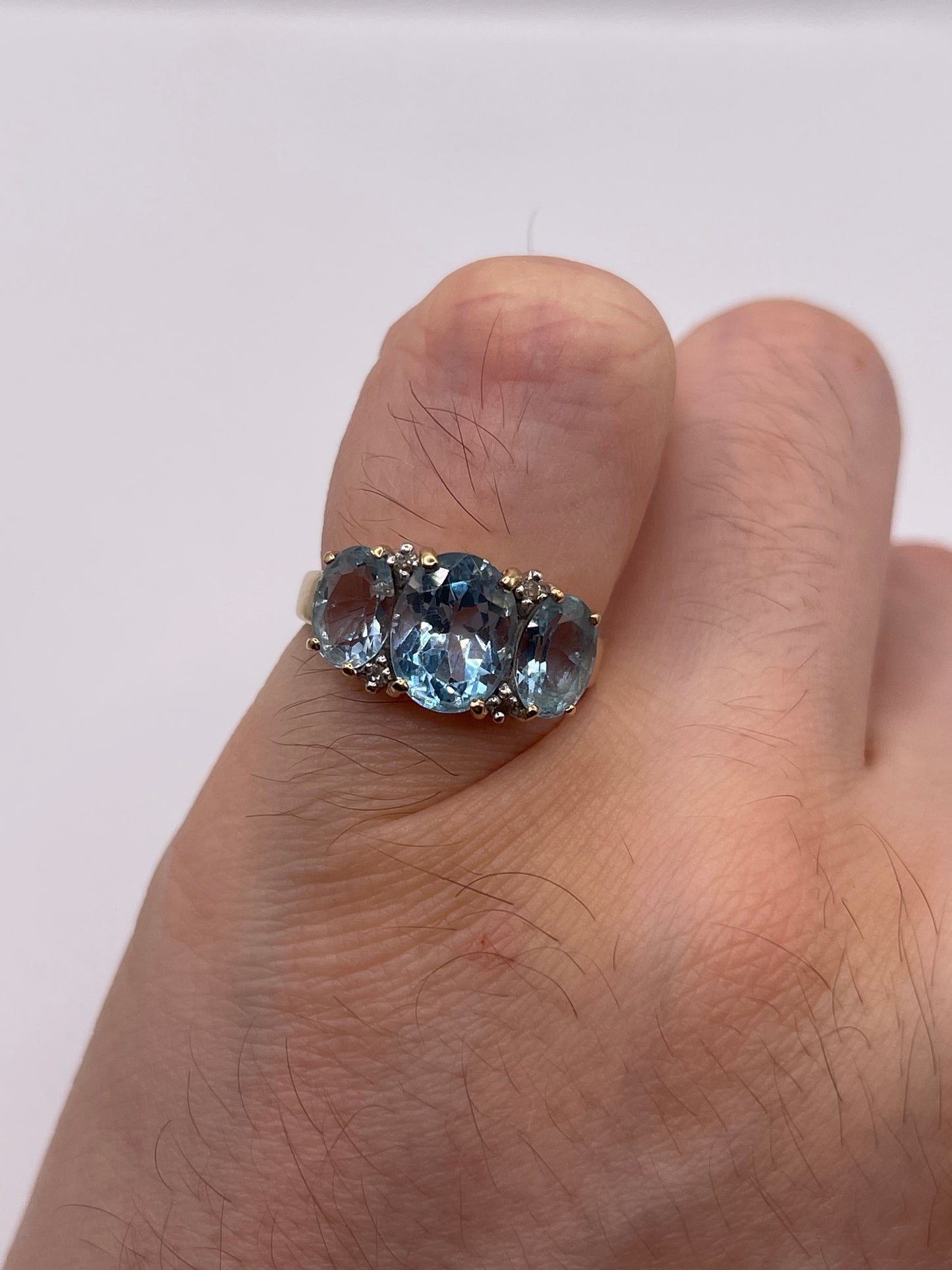 9ct gold topaz and diamond ring