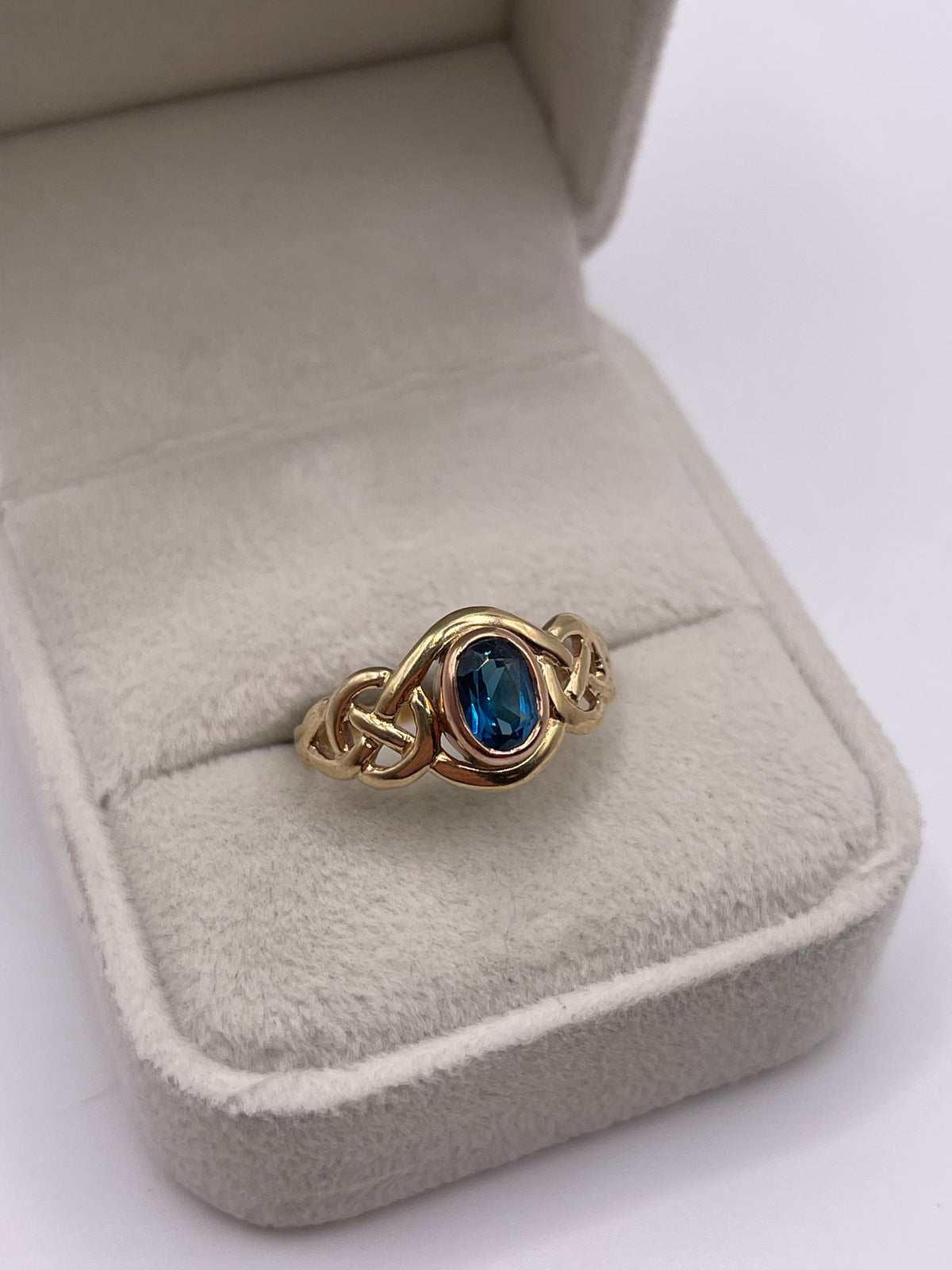 Clogau 9ct gold topaz ring