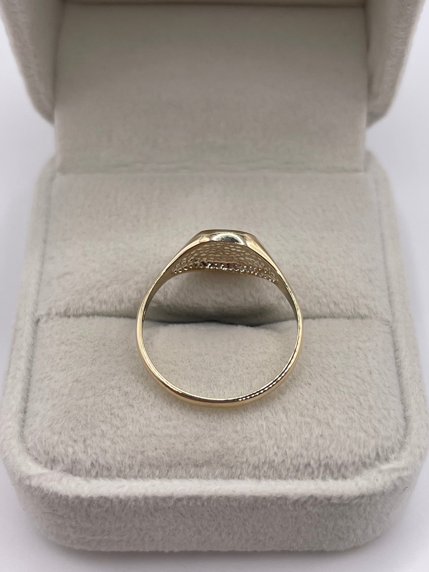 9ct gold signet ring