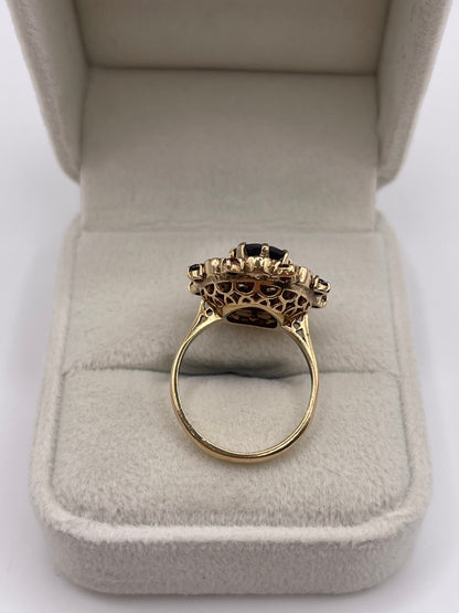 9ct gold garnet cluster ring