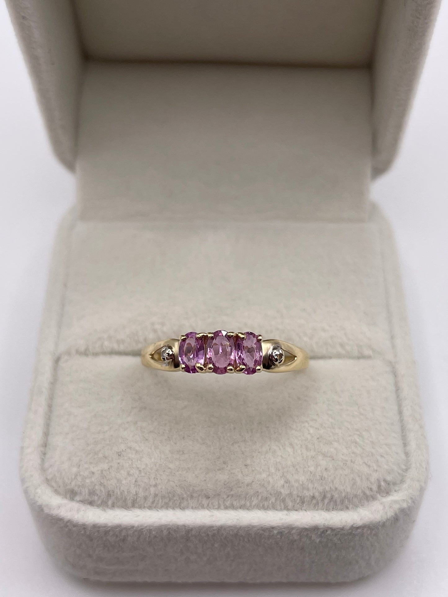 9ct gold pink sapphire and diamond ring