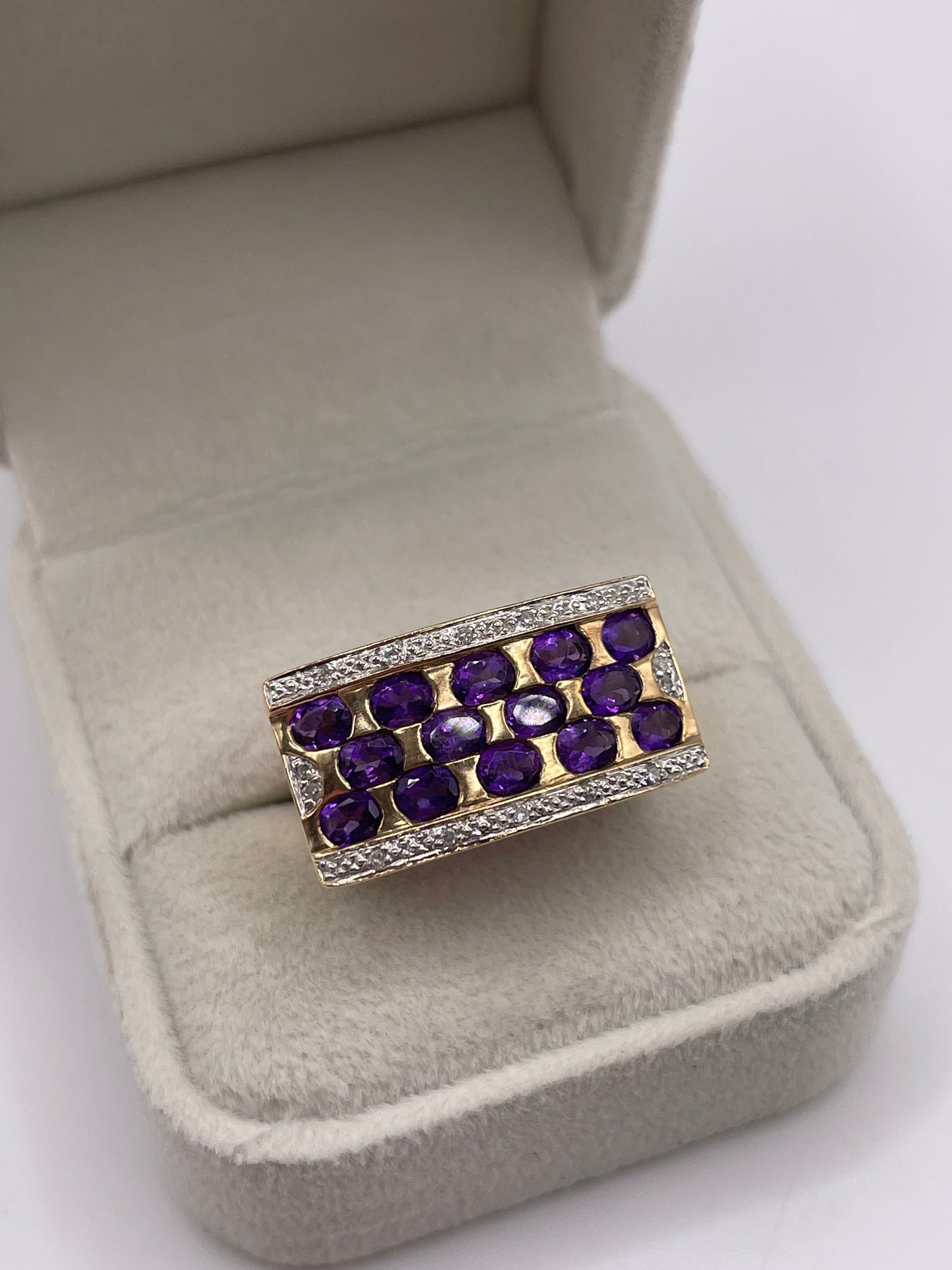 14ct gold amethyst and diamond ring
