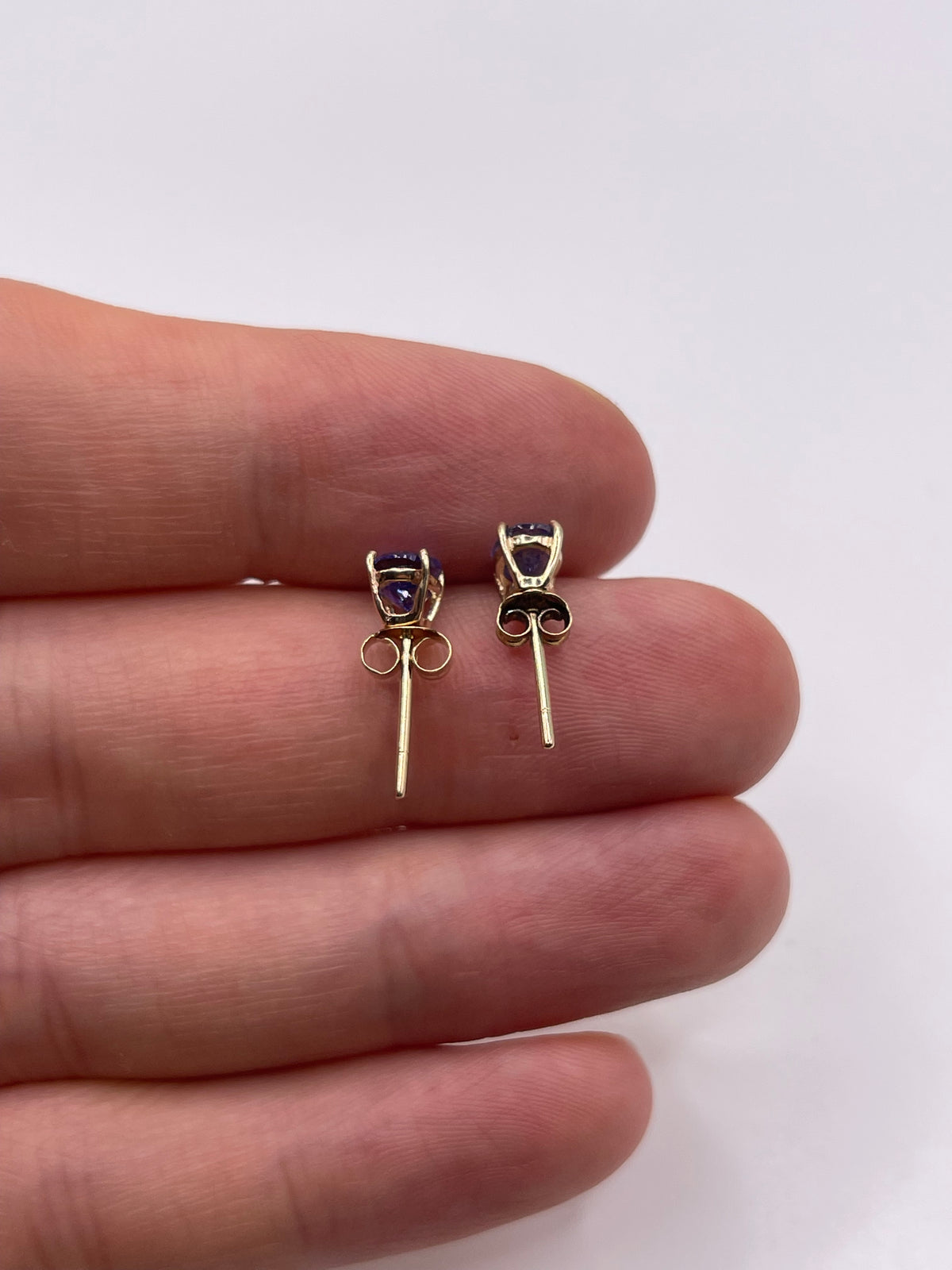 9ct gold tanzanite earrings