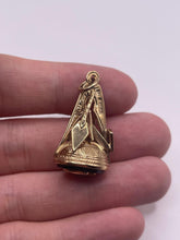 Load image into Gallery viewer, 9ct gold Masonic fob
