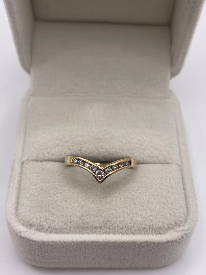 9ct gold diamond wishbone ring