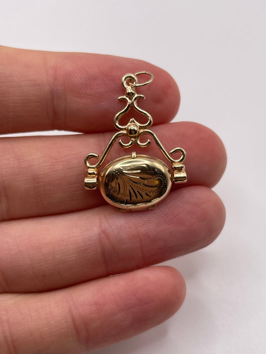 9ct gold locket pendant
