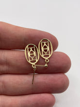 Load image into Gallery viewer, 9ct gold earrings
