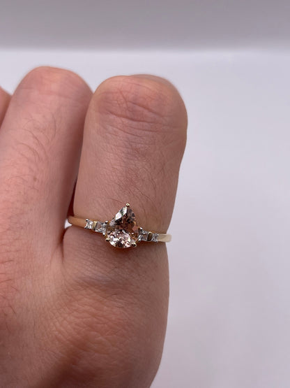 9ct gold morganite and zircon ring