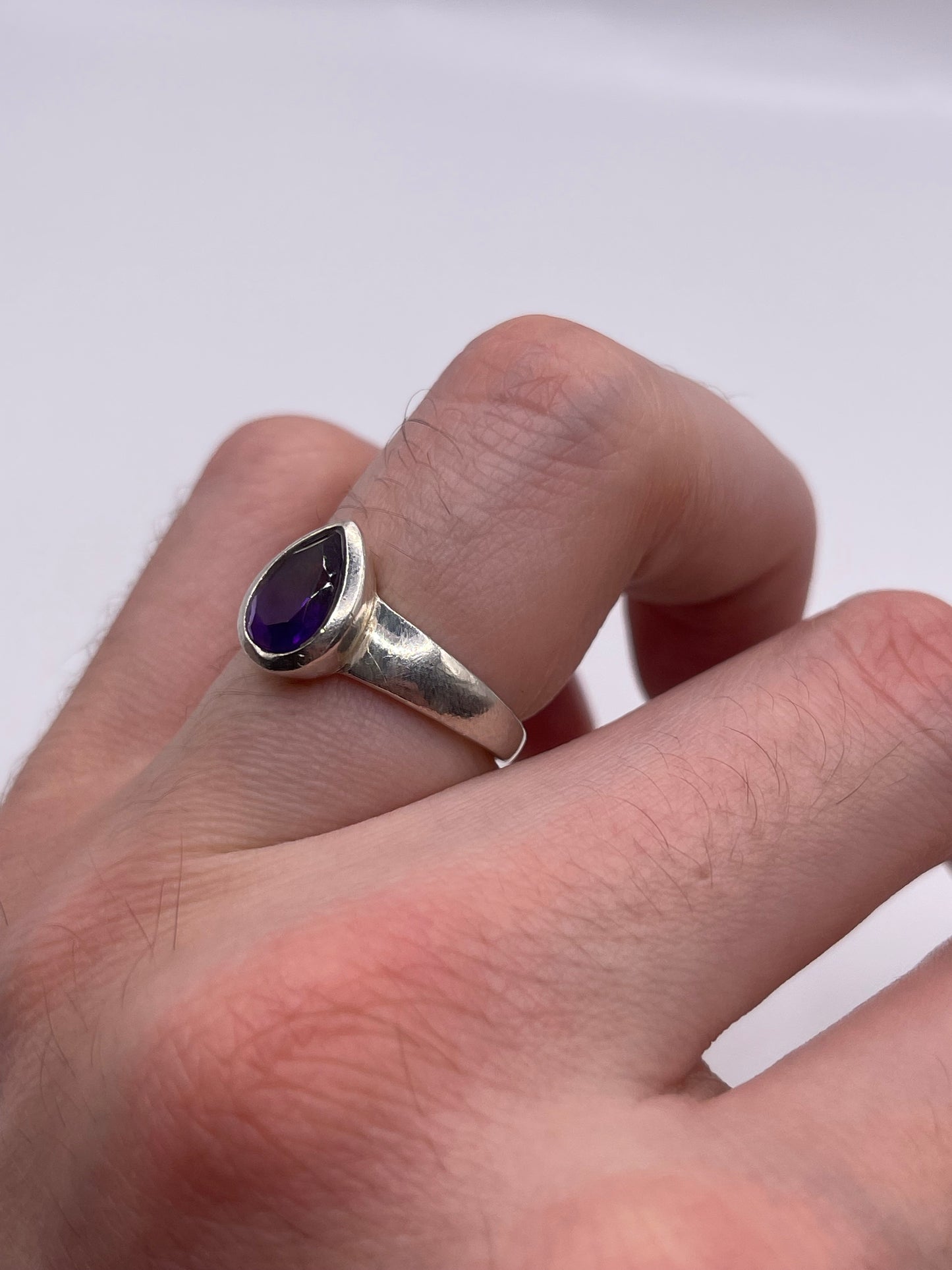 Silver amethyst ring