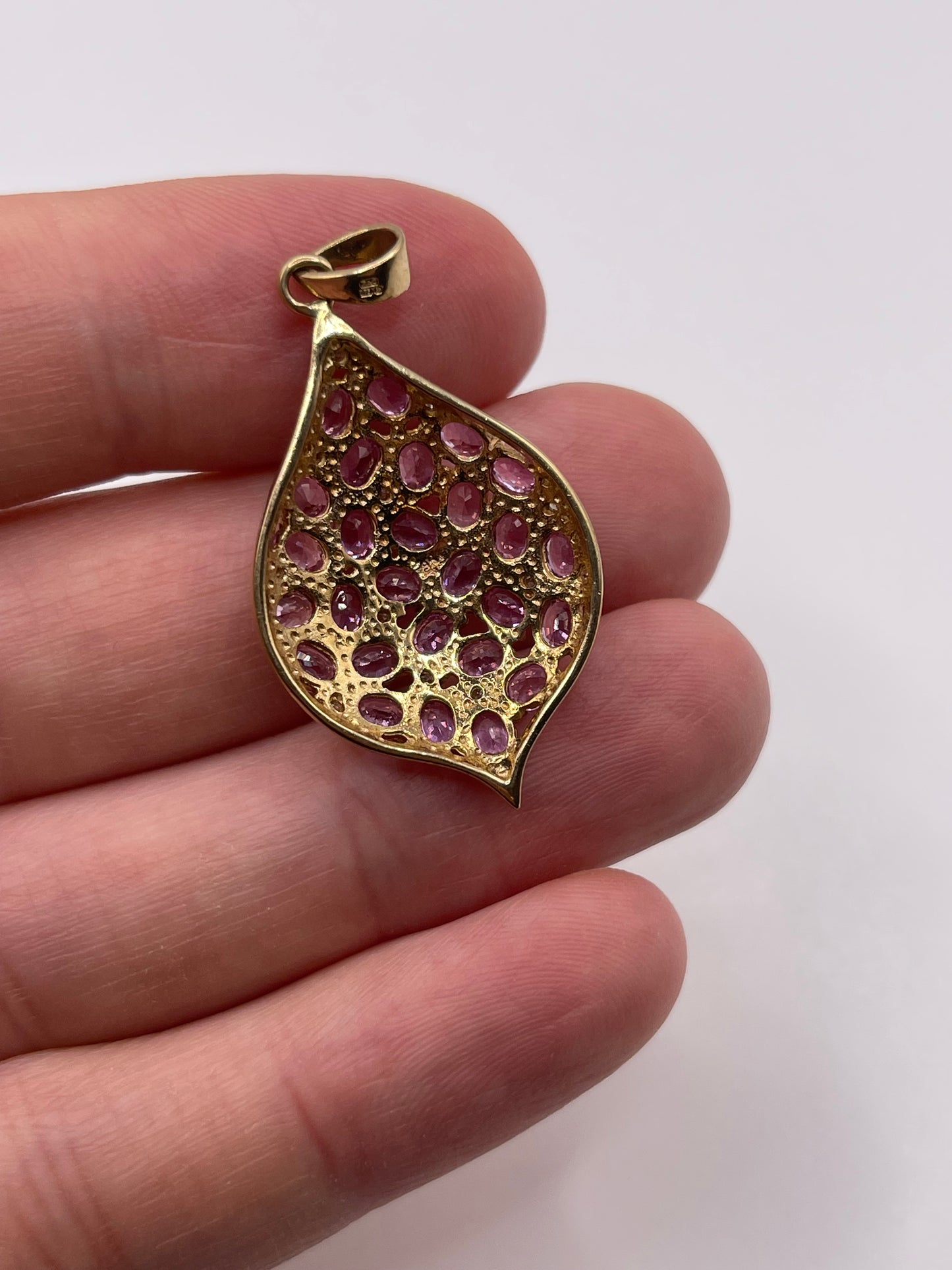 9ct gold pink sapphire and diamond pendant