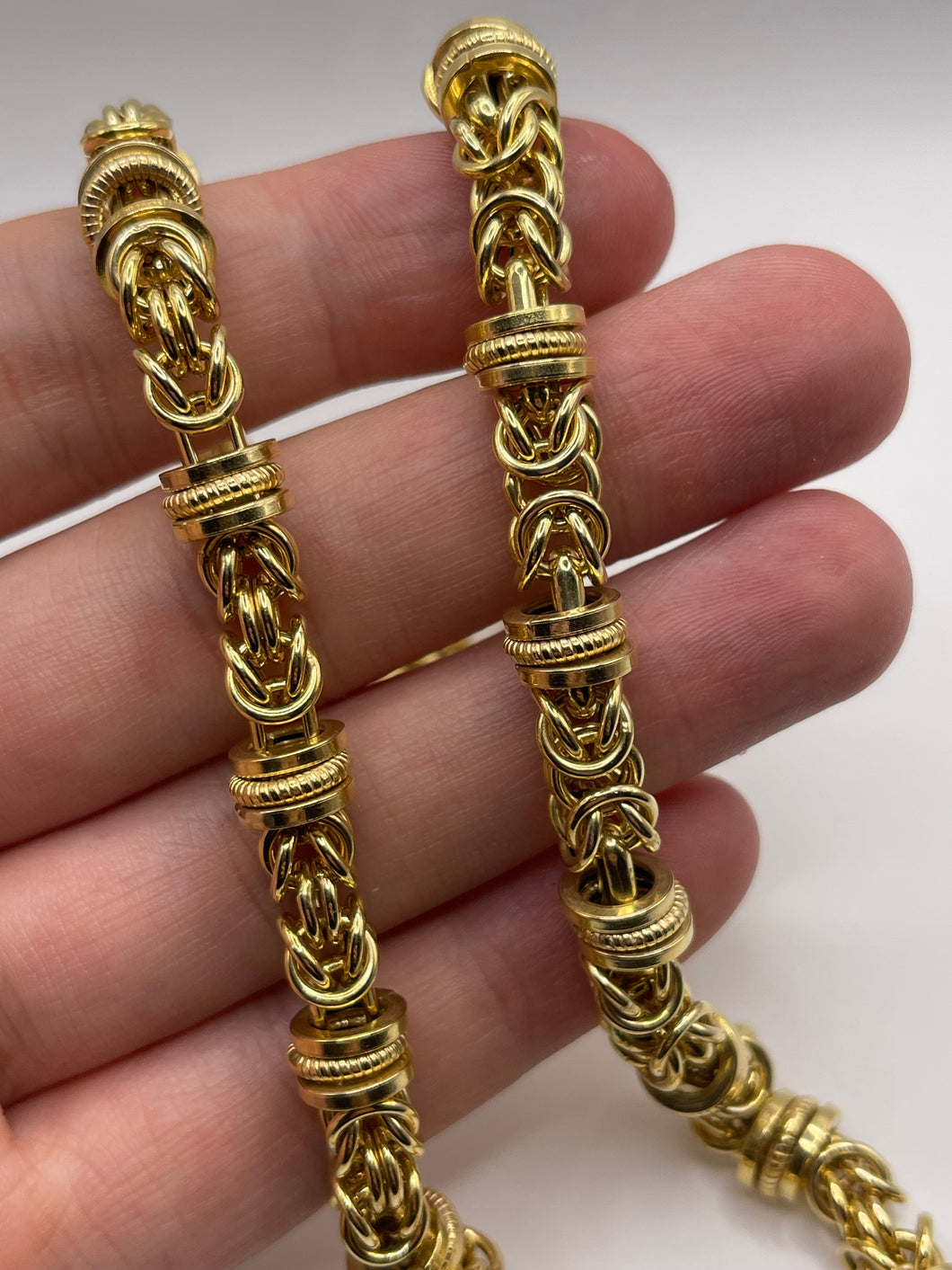 9ct gold chain 61