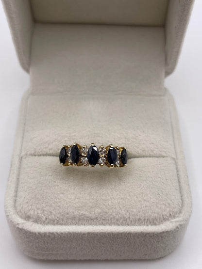 18ct gold sapphire and diamond ring
