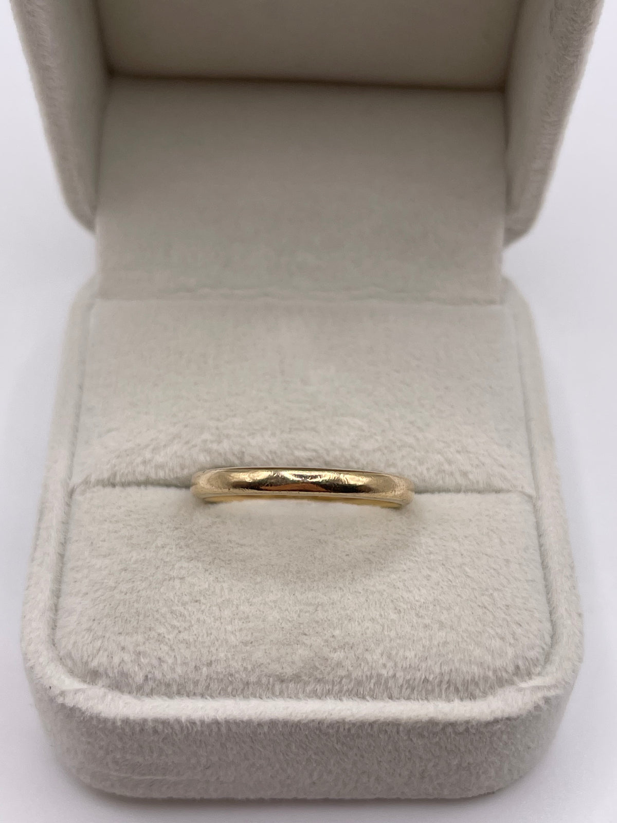 9ct gold band