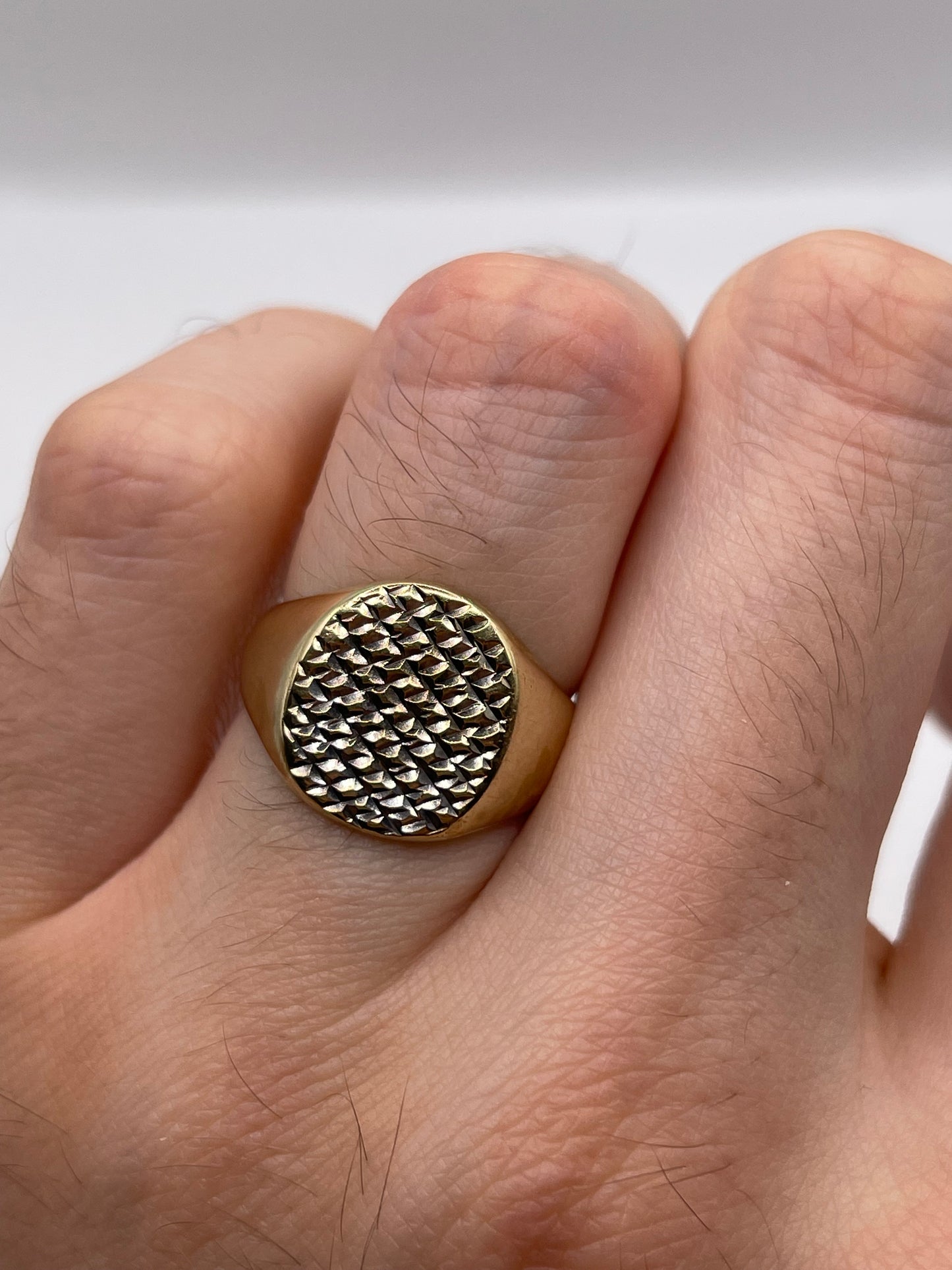 9ct gold signet ring