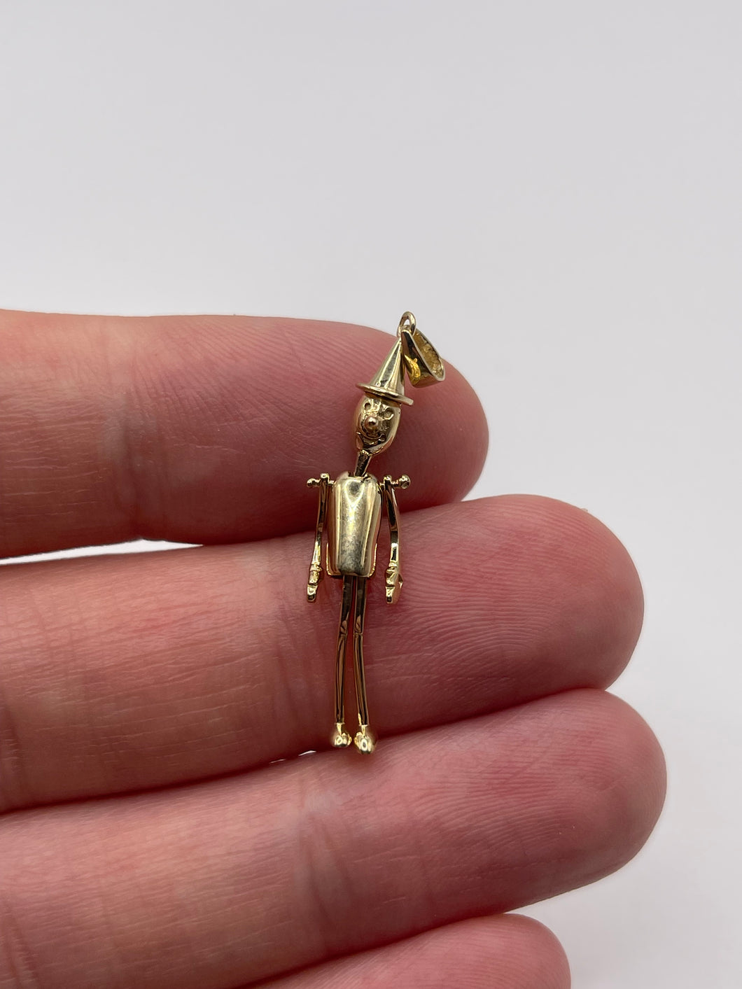 9ct gold puppet charm