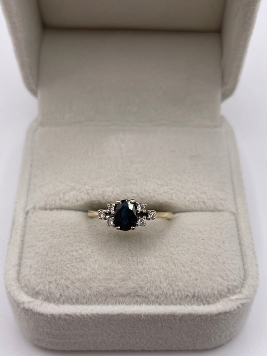 9ct gold sapphire and diamond ring