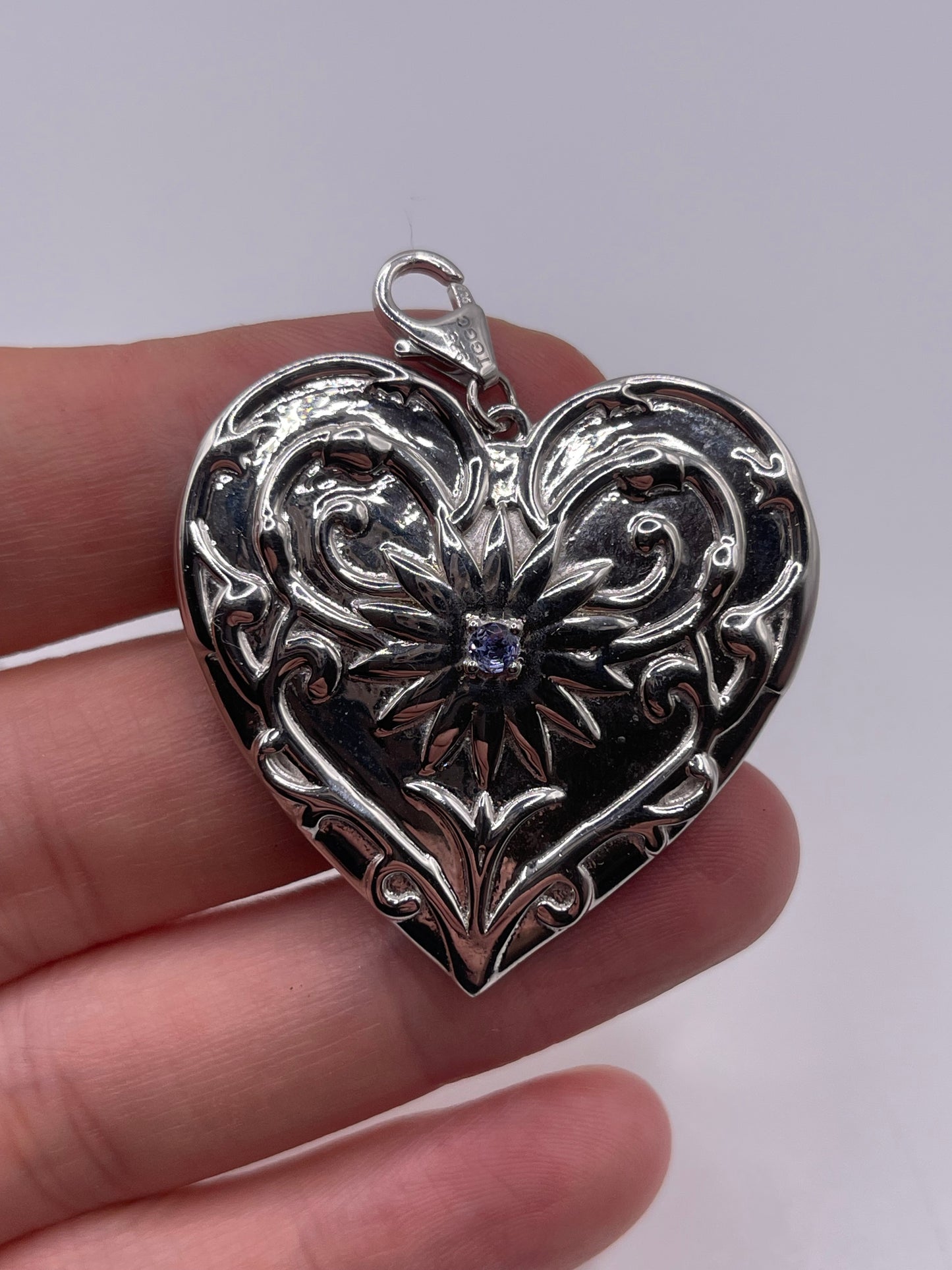 Silver tanzanite heart pendant