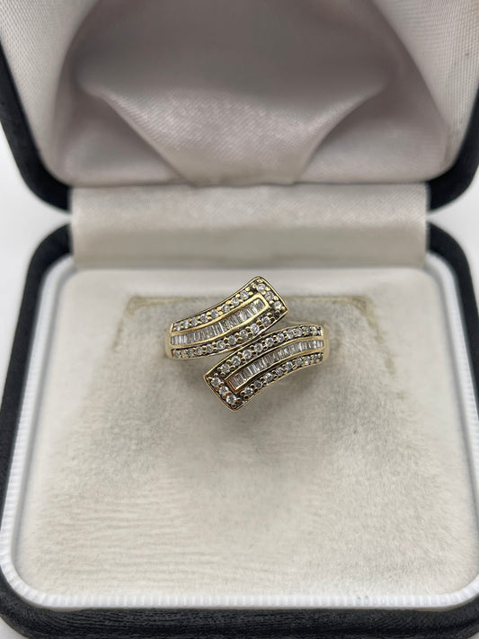 9ct gold diamond cluster ring