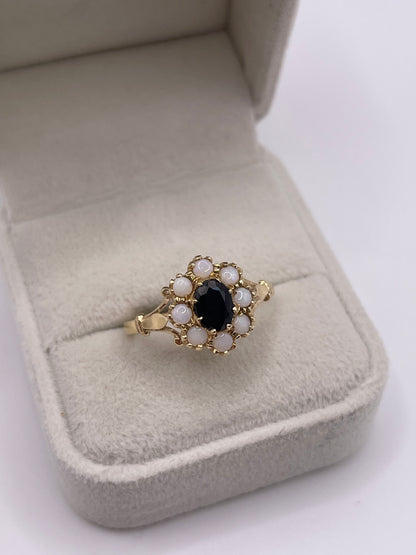 18ct gold sapphire and opal ring