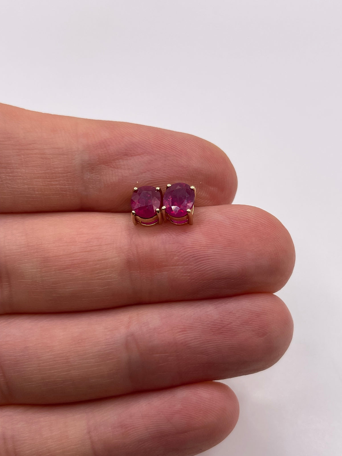 9ct gold ruby earrings