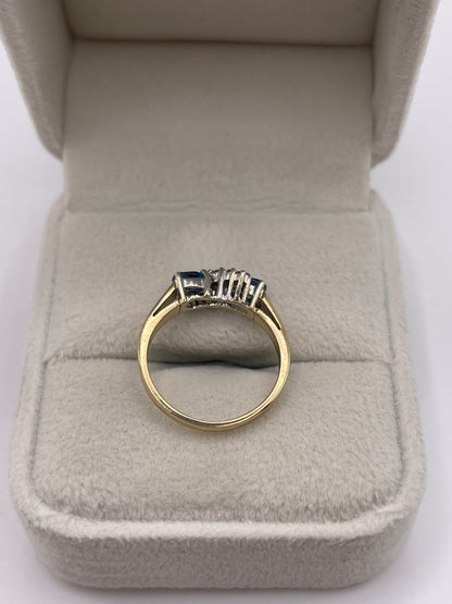 9ct gold topaz and diamond ring