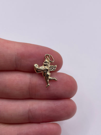9ct gold cherub charm