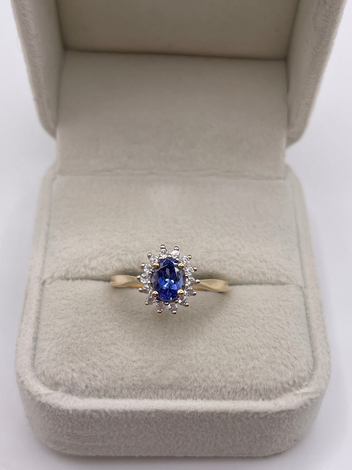9ct gold tanzanite and zircon ring