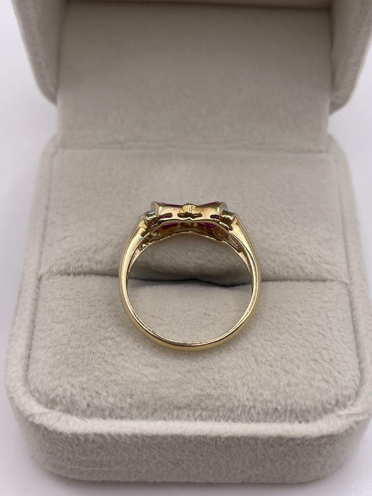 9ct gold ruby and diamond ring