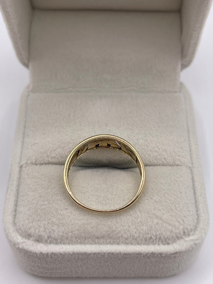9ct gold diamond ring