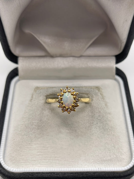 18ct gold opal and diamond ring