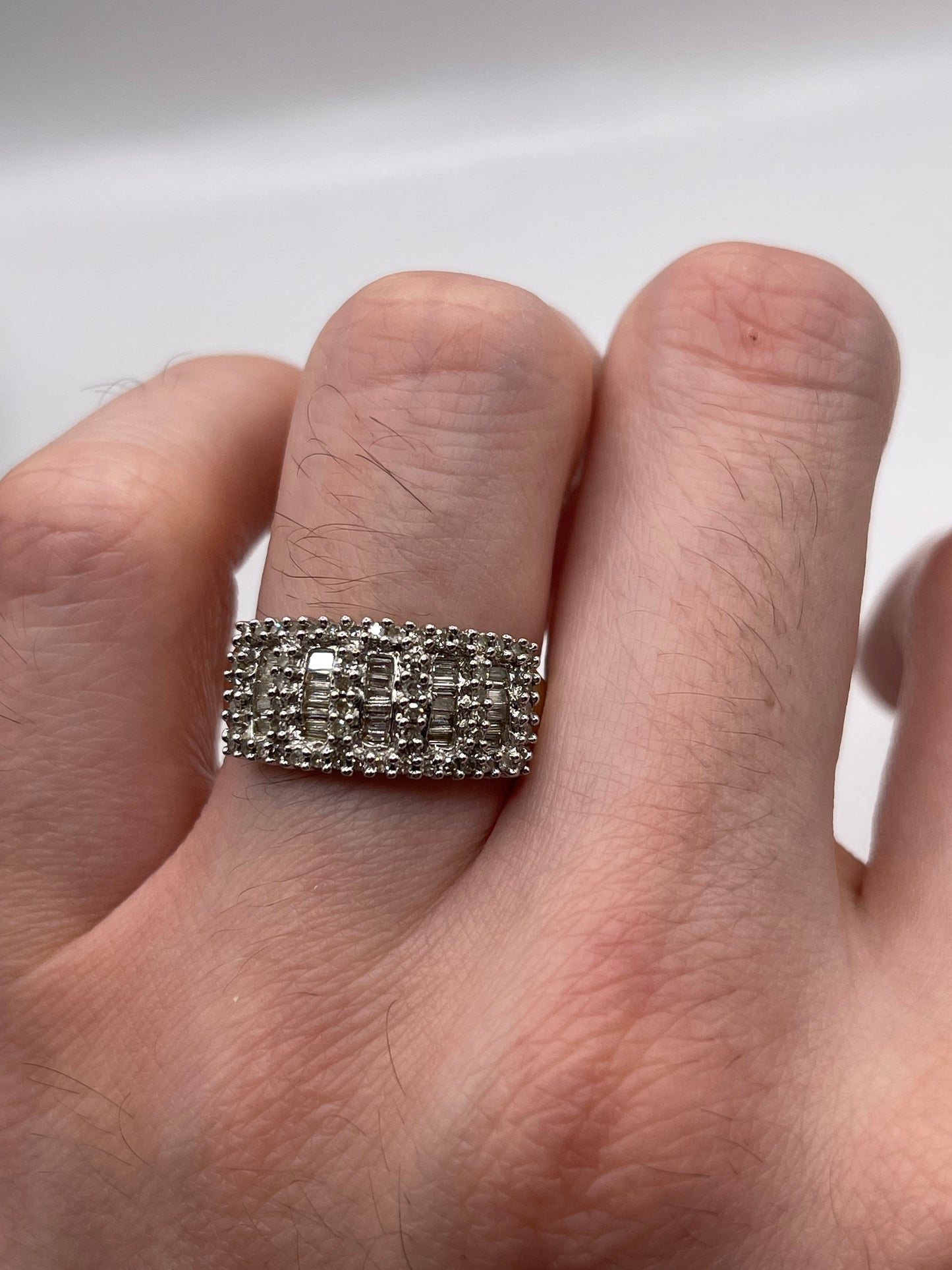 9ct gold diamond cluster ring