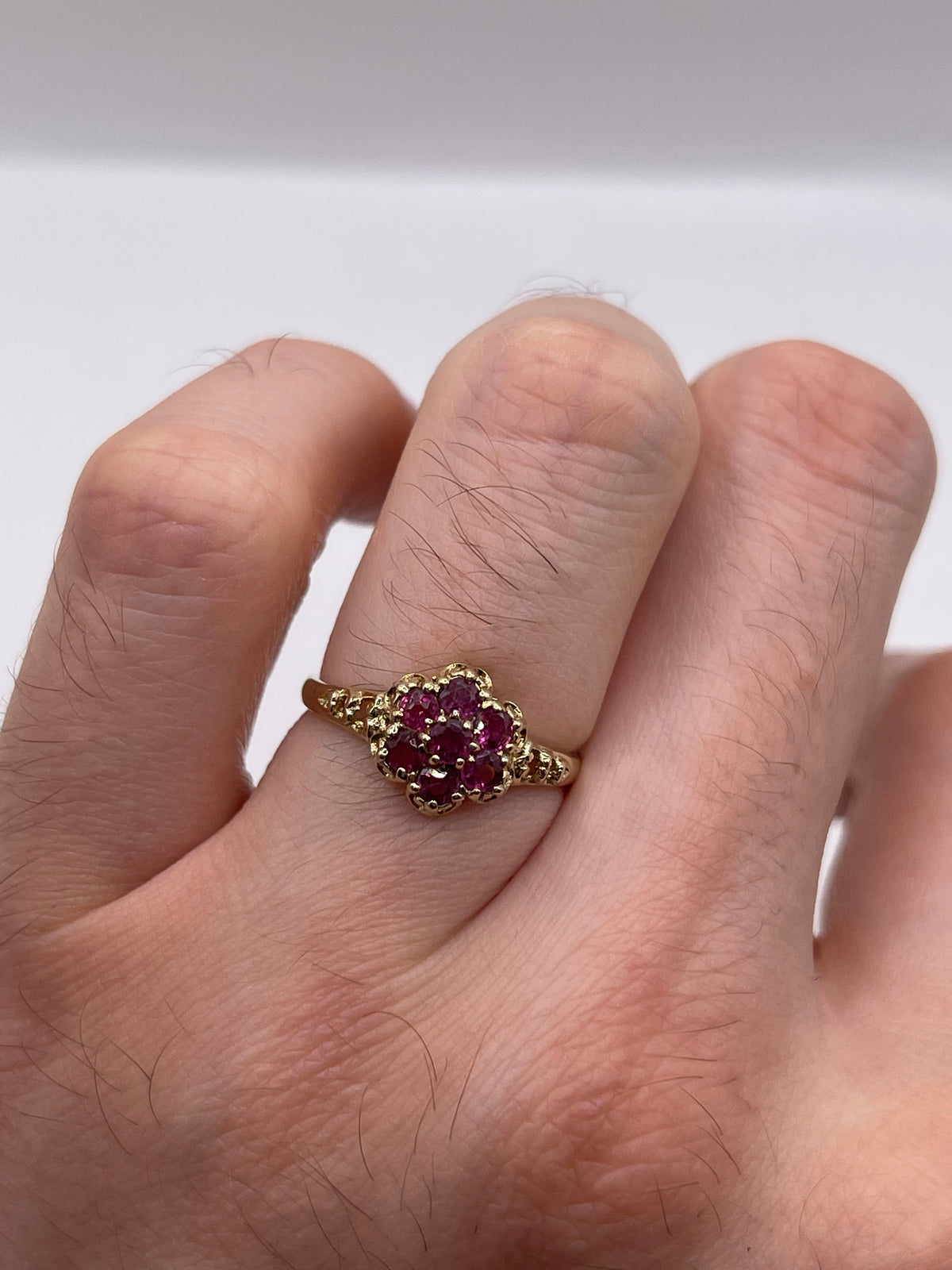 9ct gold ruby cluster ring